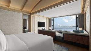 Banyan Tree Zhuhai Phoenix Bay Ocean View Onsen King Room